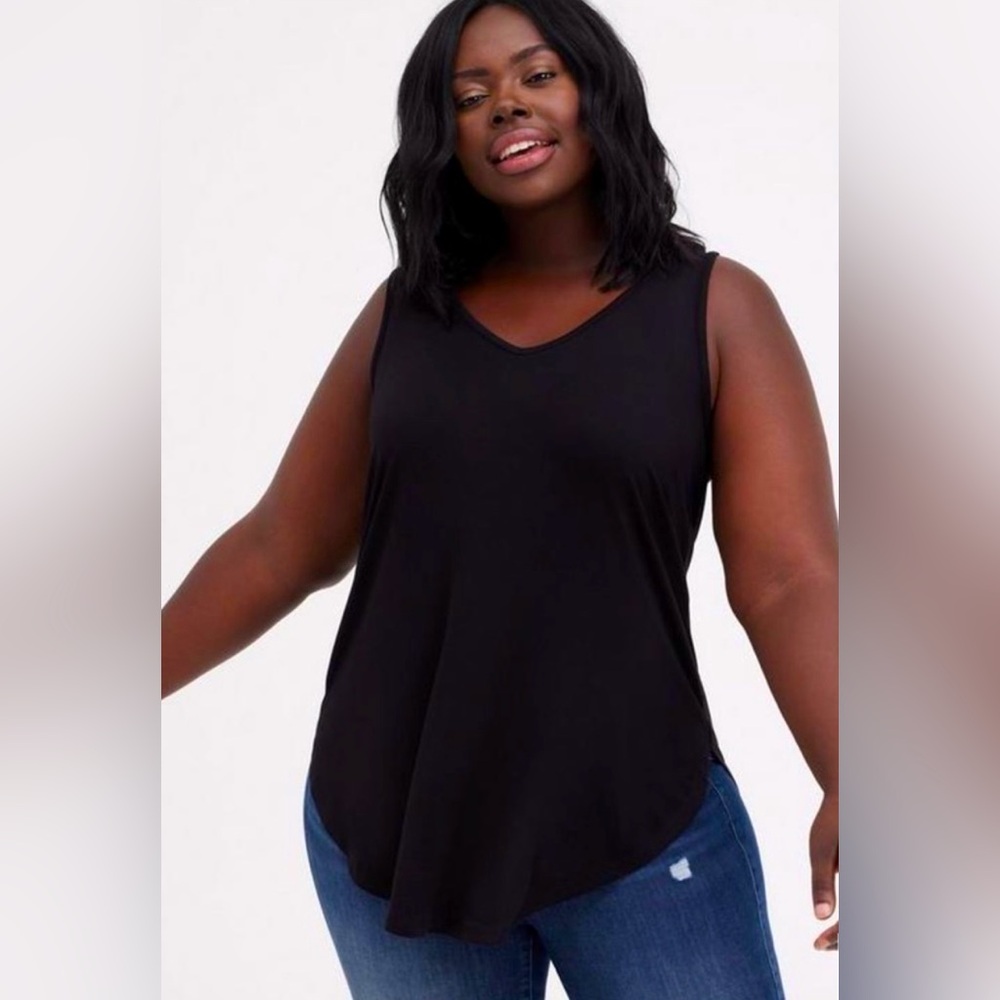 Torrid Super Soft Black tunic tank top